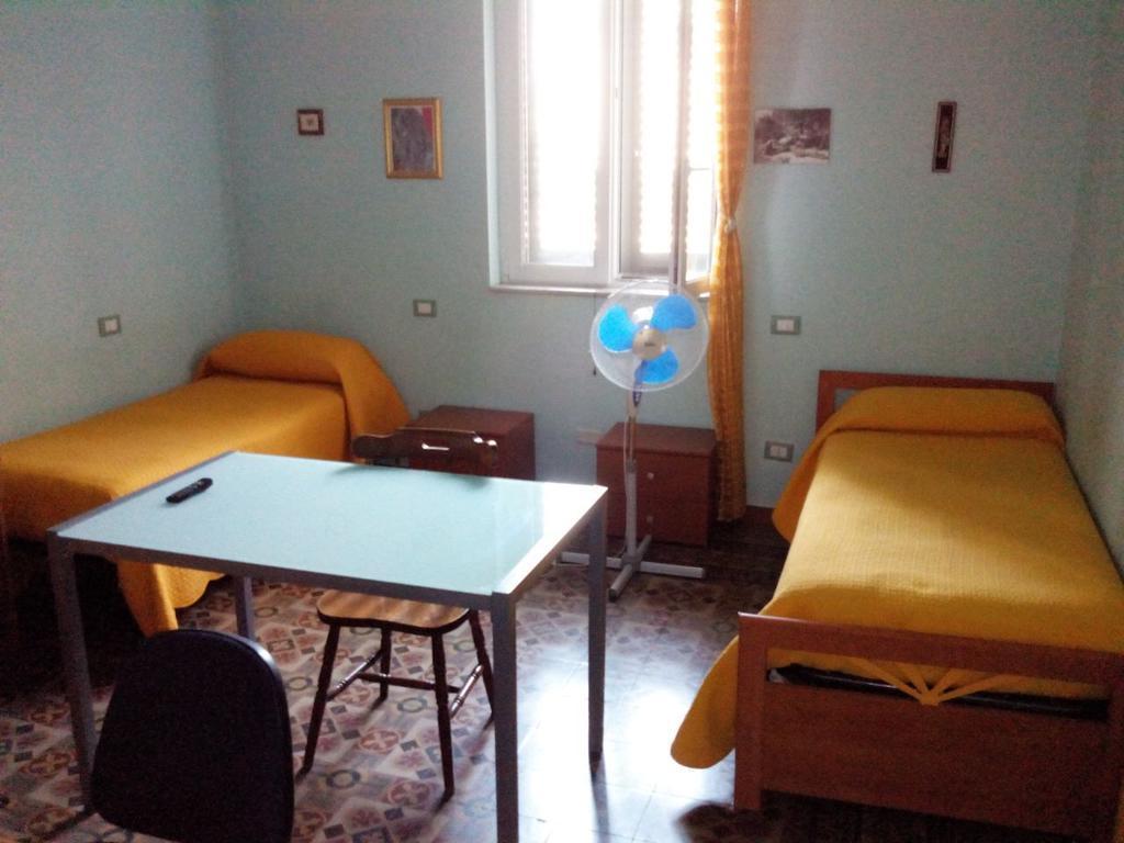 La Casa Dei Colori Bed & Breakfast - Palermo — Photos 2